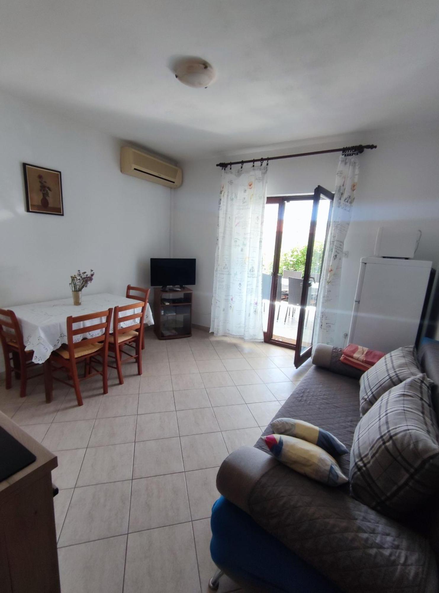 Apartment Vinka Trogir Eksteriør billede