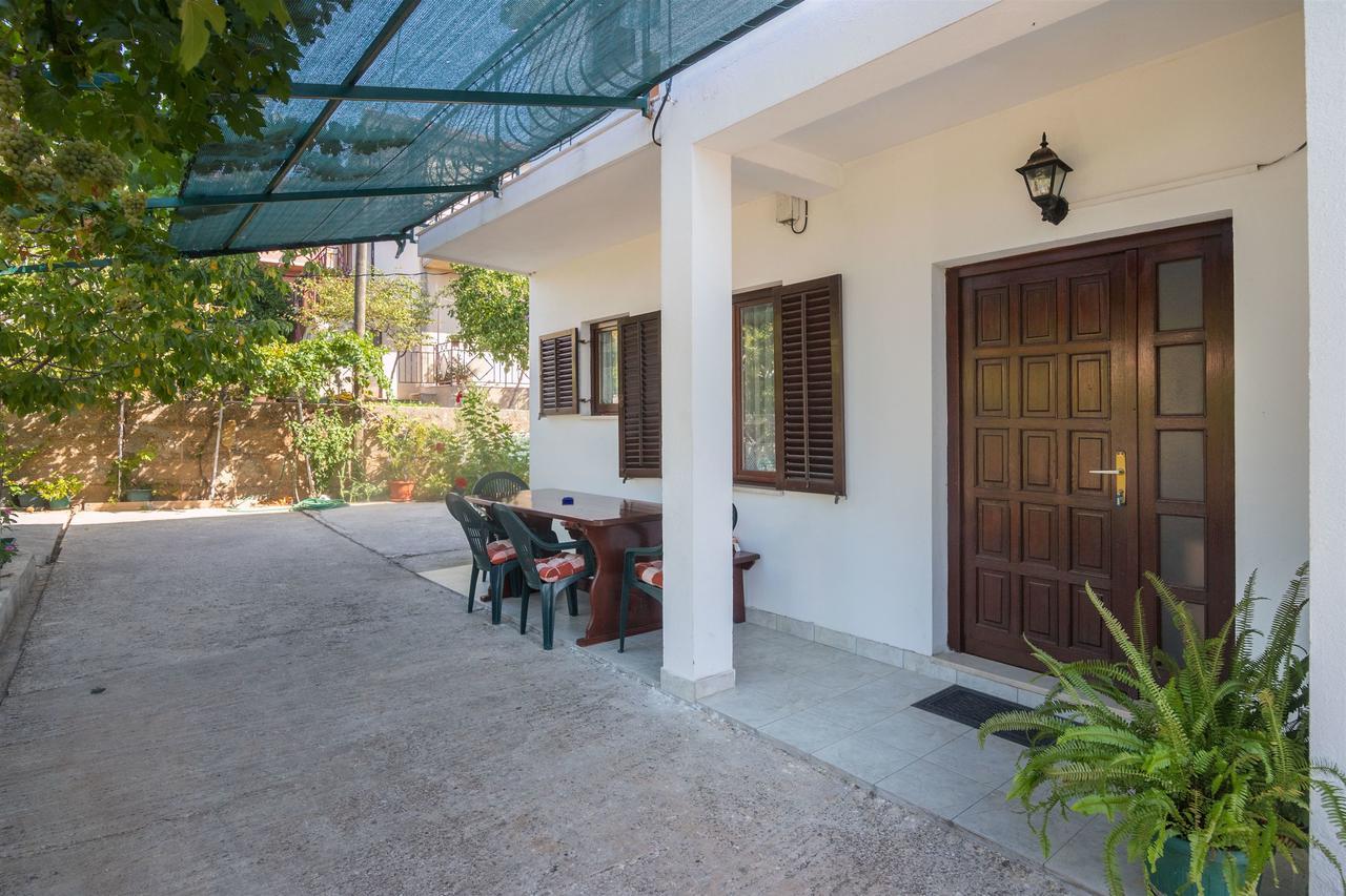 Apartment Vinka Trogir Eksteriør billede